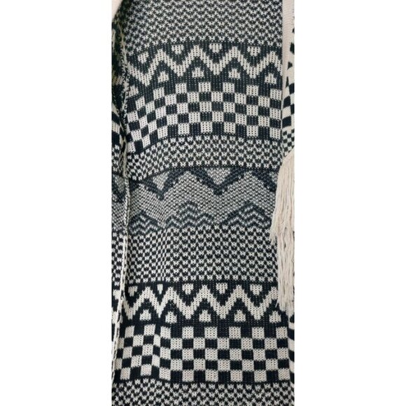 x Revolve Ash Duster House Of Harlow 1960 x Revolve Fringed Knit Cardigan XXS - Picture 9 of 15